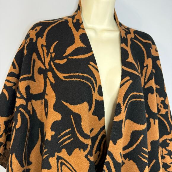 Ming Wang Knit Poncho Cape Wrap Rust Brown Black Printed Hope Wrap O/S New - Picture 5 of 15